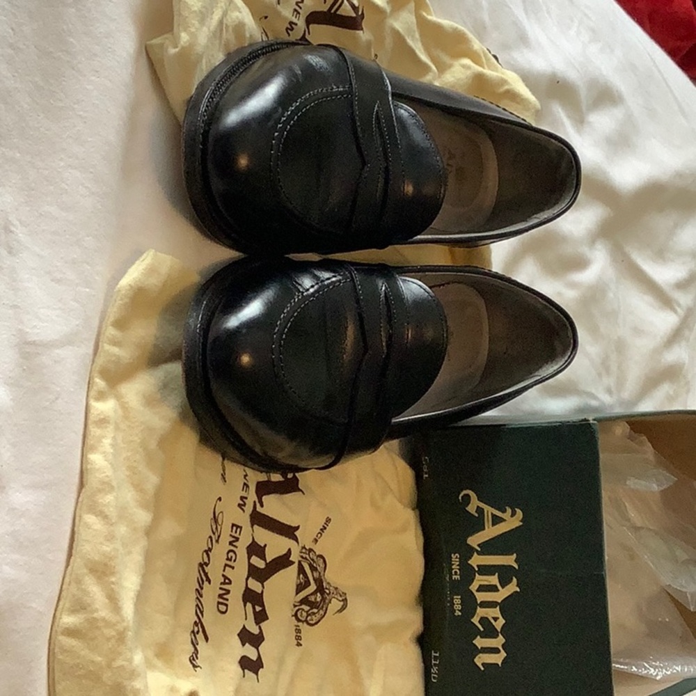 Alden loafers 681 Black.